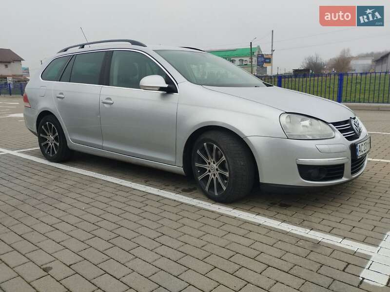 Универсал Volkswagen Golf 2008 в Ковеле