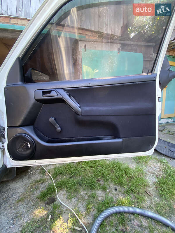 Хэтчбек Volkswagen Golf 1992 в Дымере