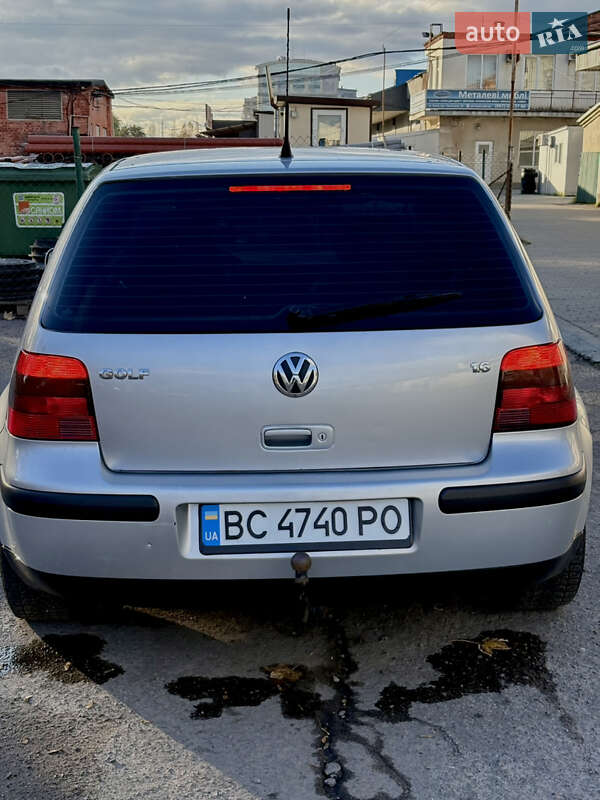 Хетчбек Volkswagen Golf 2000 в Львові