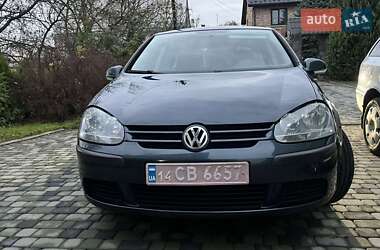 Хетчбек Volkswagen Golf 2006 в Львові