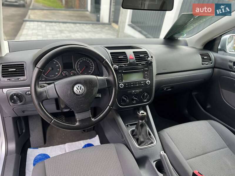 Універсал Volkswagen Golf 2007 в Хмельницькому