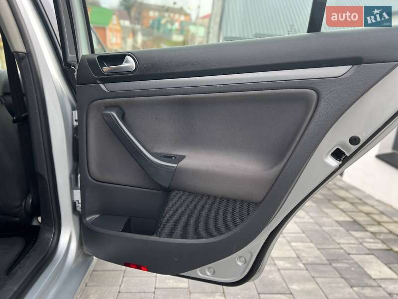 Універсал Volkswagen Golf 2007 в Хмельницькому