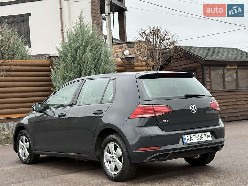 Хетчбек Volkswagen Golf 2018 в Борисполі