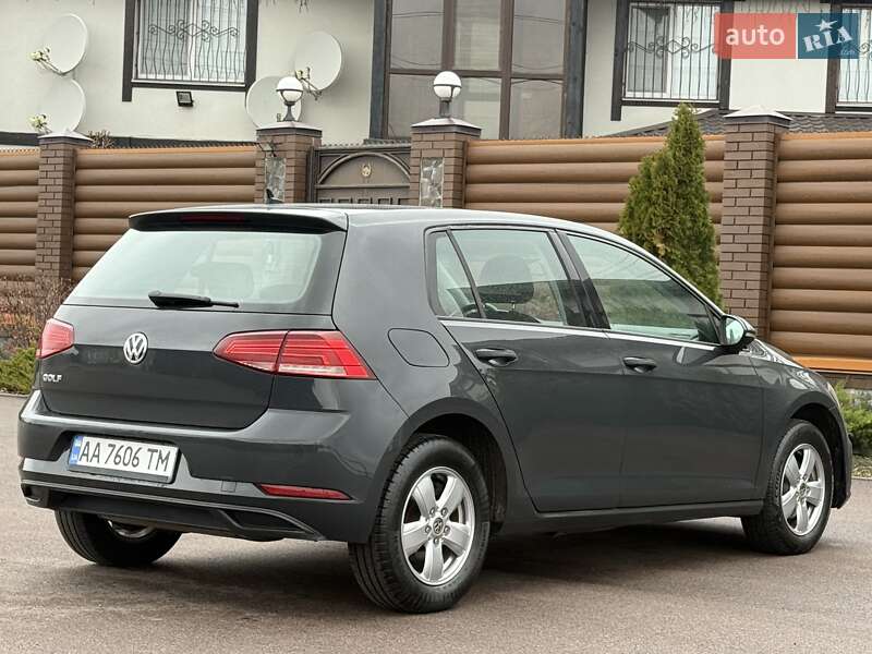 Хетчбек Volkswagen Golf 2018 в Борисполі