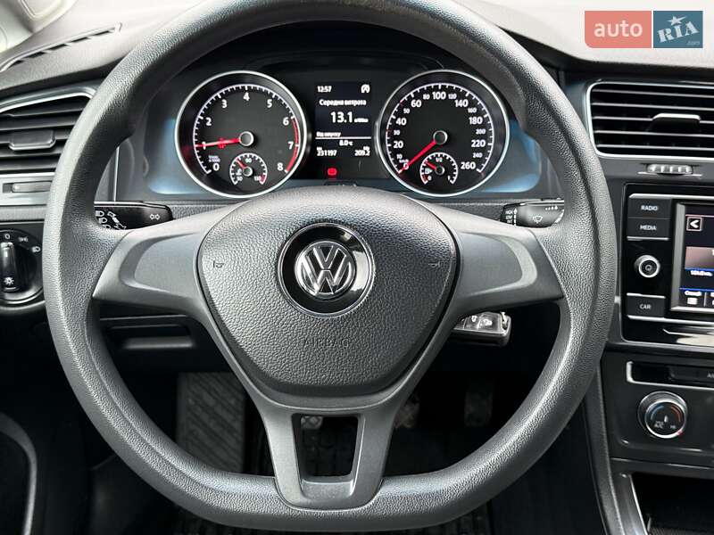 Хетчбек Volkswagen Golf 2018 в Борисполі