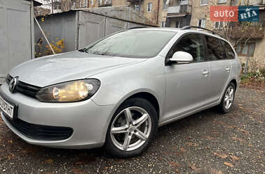 Універсал Volkswagen Golf 2010 в Виноградові