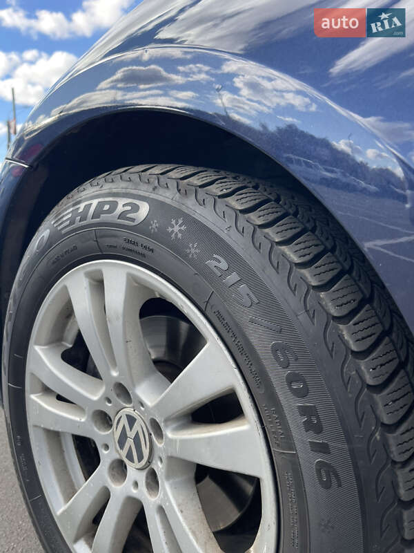 Універсал Volkswagen Golf 2016 в Хмельницькому