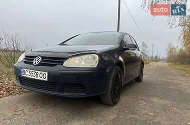 Хэтчбек Volkswagen Golf 2005 в Жовкве