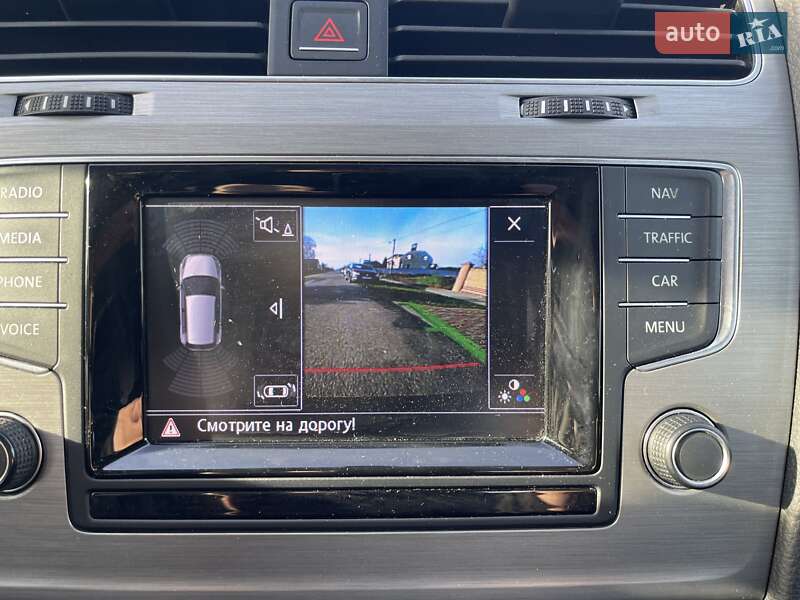 Хэтчбек Volkswagen Golf 2013 в Луцке