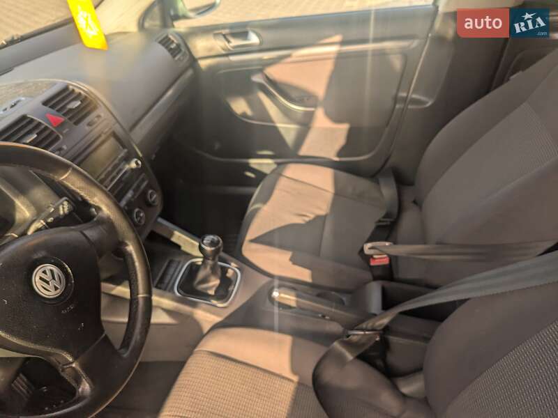 Універсал Volkswagen Golf 2008 в Володимирі