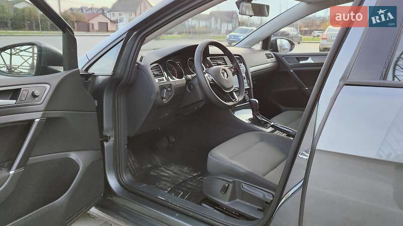 Хэтчбек Volkswagen Golf 2020 в Киеве фото 18 Хэтчбек Volkswagen Golf 2020 в Киеве