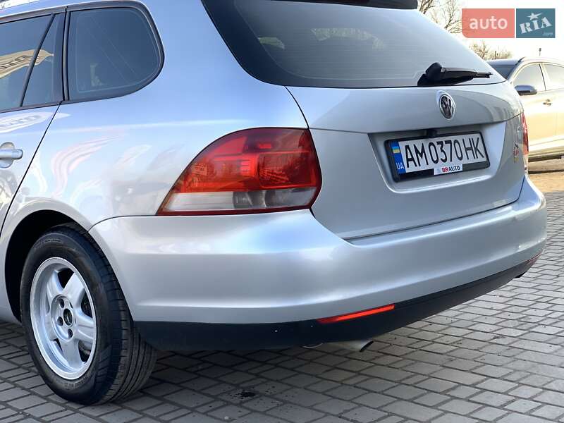 Універсал Volkswagen Golf 2007 в Бердичеві