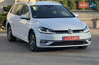 Універсал Volkswagen Golf 2018 в Стрию
