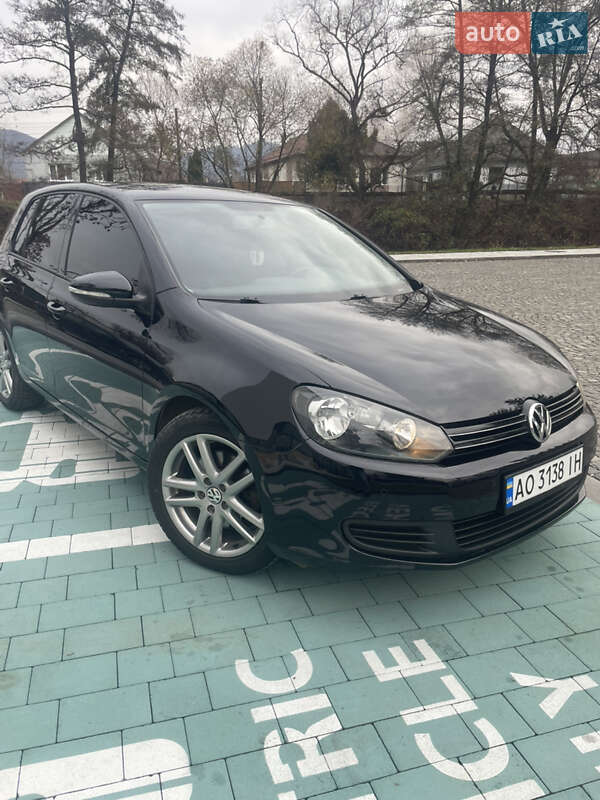 Хэтчбек Volkswagen Golf 2010 в Сваляве фото 2 Хэтчбек Volkswagen Golf 2010 в Сваляве
