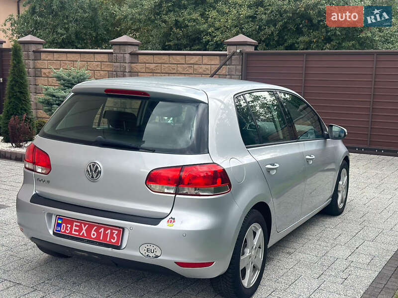 Хэтчбек Volkswagen Golf 2008 в Киеве фото 3 Хэтчбек Volkswagen Golf 2008 в Киеве