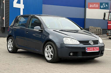 Хэтчбек Volkswagen Golf 2008 в Ровно