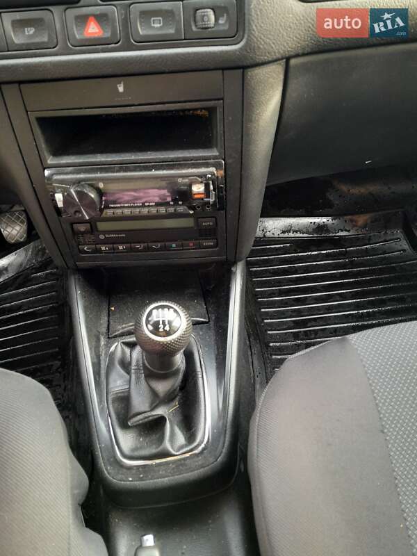 Универсал Volkswagen Golf 2000 в Монастыриске