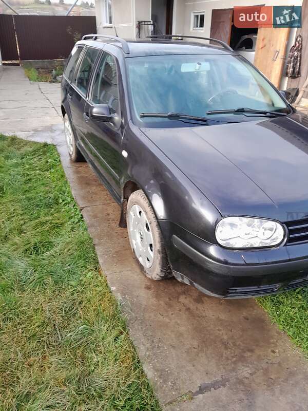 Универсал Volkswagen Golf 2000 в Монастыриске