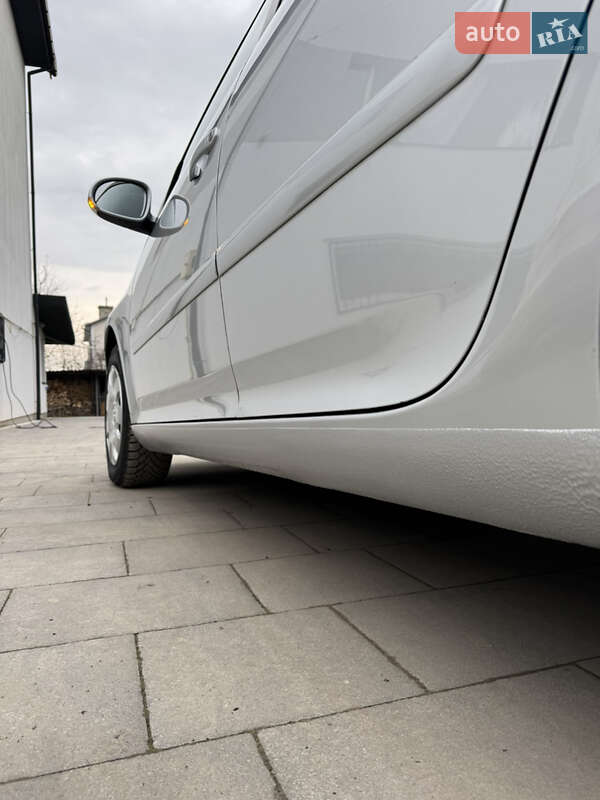 Хэтчбек Volkswagen Golf 2007 в Львове