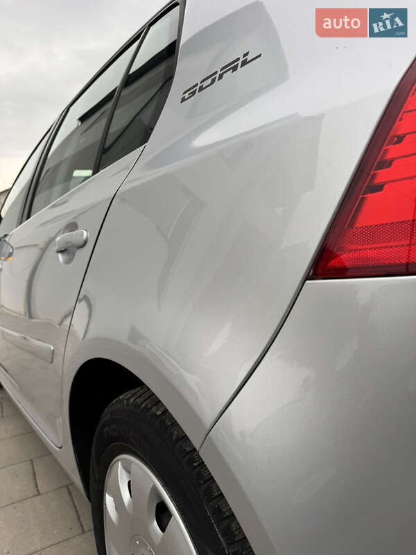 Хэтчбек Volkswagen Golf 2007 в Львове