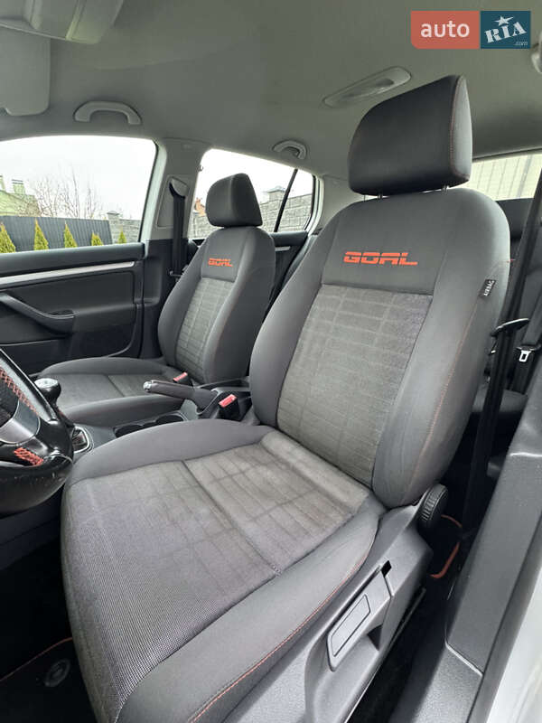 Хэтчбек Volkswagen Golf 2007 в Львове