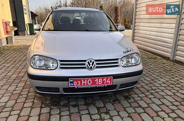Универсал Volkswagen Golf 2003 в Борщеве