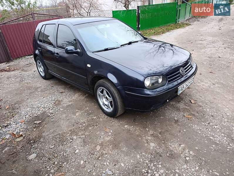 Хэтчбек Volkswagen Golf 2002 в Жмеринке фото 4 Хэтчбек Volkswagen Golf 2002 в Жмеринке