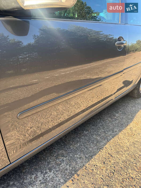 Хэтчбек Volkswagen Golf 2008 в Смеле