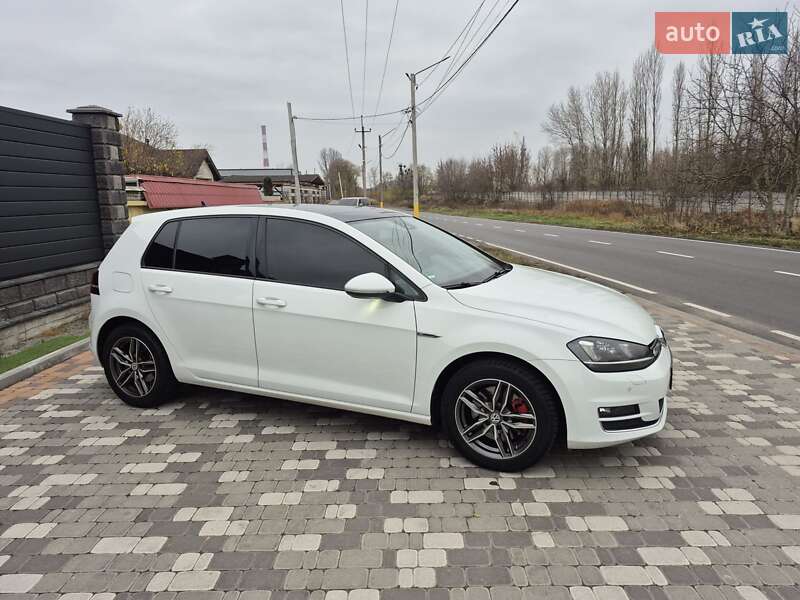 Хэтчбек Volkswagen Golf 2014 в Киеве фото 7 Хэтчбек Volkswagen Golf 2014 в Киеве