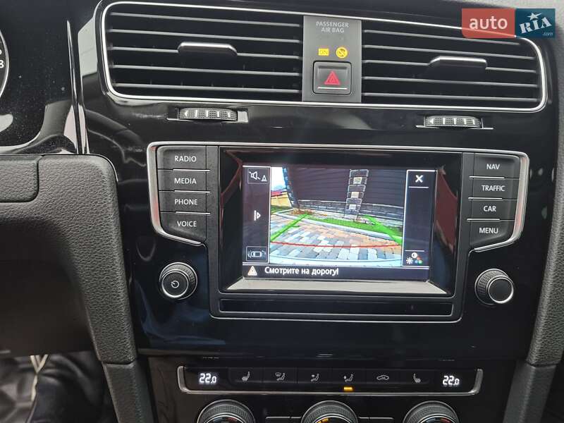 Хэтчбек Volkswagen Golf 2014 в Киеве фото 29 Хэтчбек Volkswagen Golf 2014 в Киеве