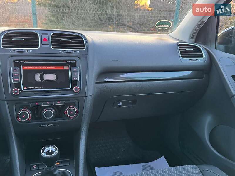 Хэтчбек Volkswagen Golf 2010 в Дрогобыче фото 83 Хэтчбек Volkswagen Golf 2010 в Дрогобыче