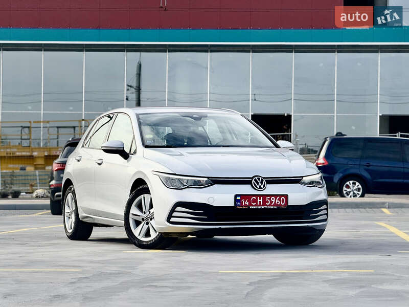 Volkswagen Golf 2021