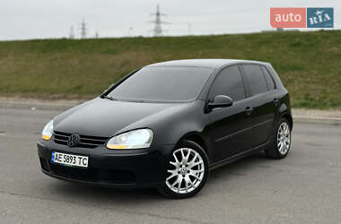 Хэтчбек Volkswagen Golf 2004 в Днепре