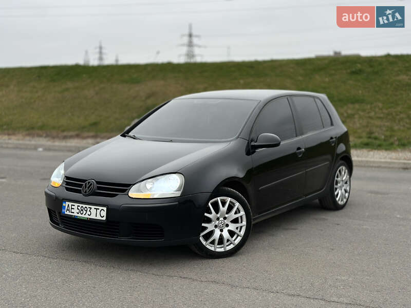 Volkswagen Golf 2004