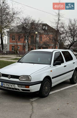 Хэтчбек Volkswagen Golf 1995 в Харькове