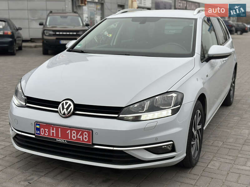 Універсал Volkswagen Golf 2019 в Запоріжжі