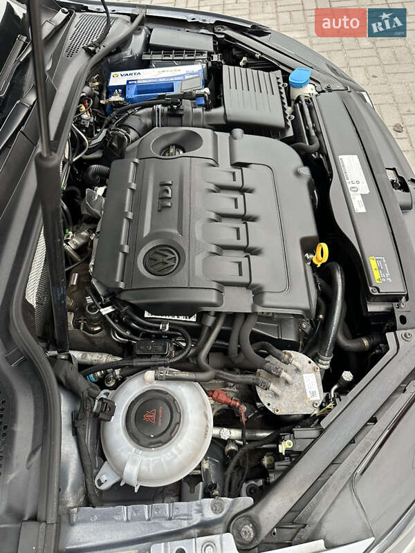 Універсал Volkswagen Golf 2019 в Запоріжжі