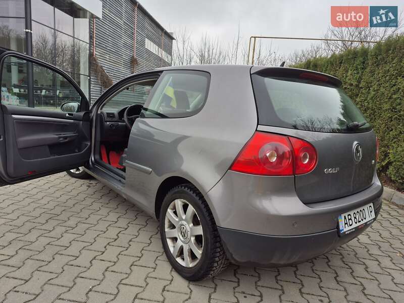 Хэтчбек Volkswagen Golf 2007 в Виннице