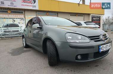 Хетчбек Volkswagen Golf 2004 в Кривому Розі