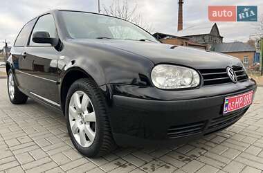 Хэтчбек Volkswagen Golf 2002 в Житомире