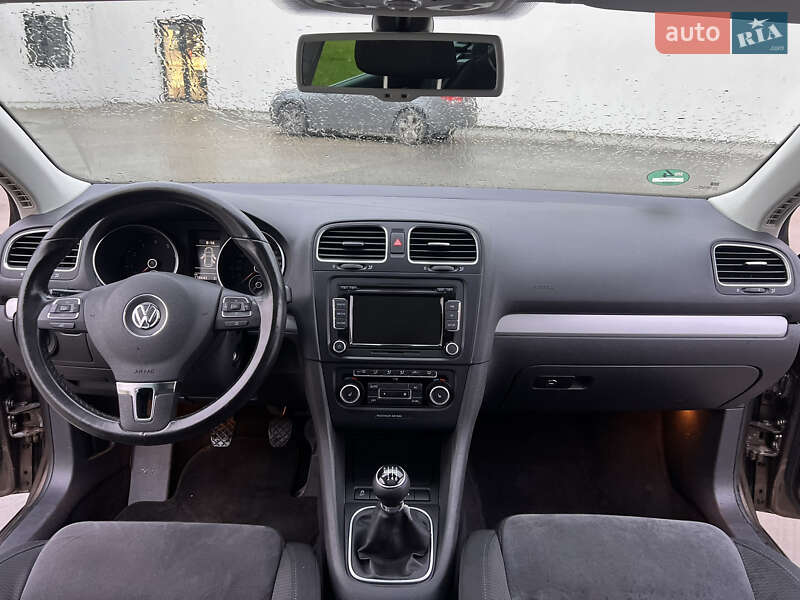 Универсал Volkswagen Golf 2011 в Луцке фото 17 Универсал Volkswagen Golf 2011 в Луцке