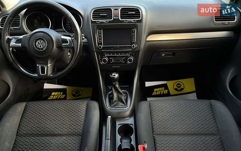 Хэтчбек Volkswagen Golf 2009 в Мукачево