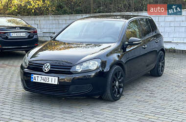 Хэтчбек Volkswagen Golf 2009 в Косове