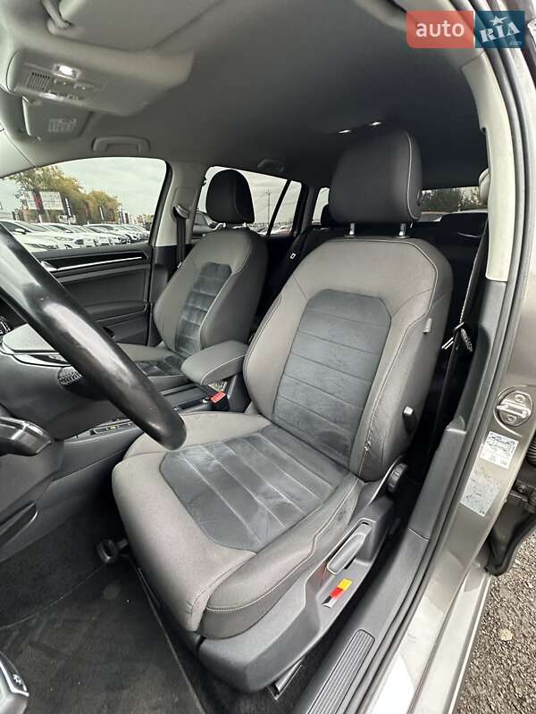 Универсал Volkswagen Golf 2013 в Белогородке фото 18 Универсал Volkswagen Golf 2013 в Белогородке