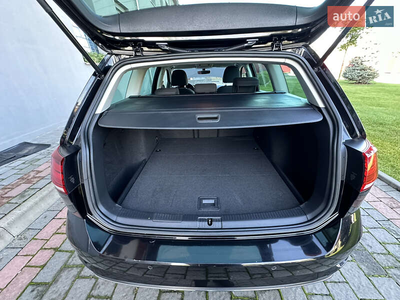 Универсал Volkswagen Golf 2019 в Дубно фото 30 Универсал Volkswagen Golf 2019 в Дубно