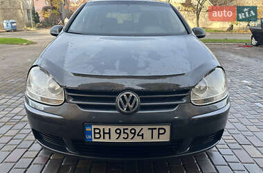 Хэтчбек Volkswagen Golf 2006 в Одессе