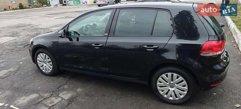 Хетчбек Volkswagen Golf 2011 в Кременчуці