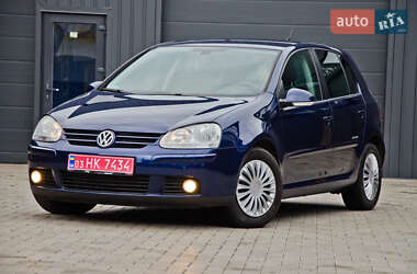 Хетчбек Volkswagen Golf 2009 в Сарнах