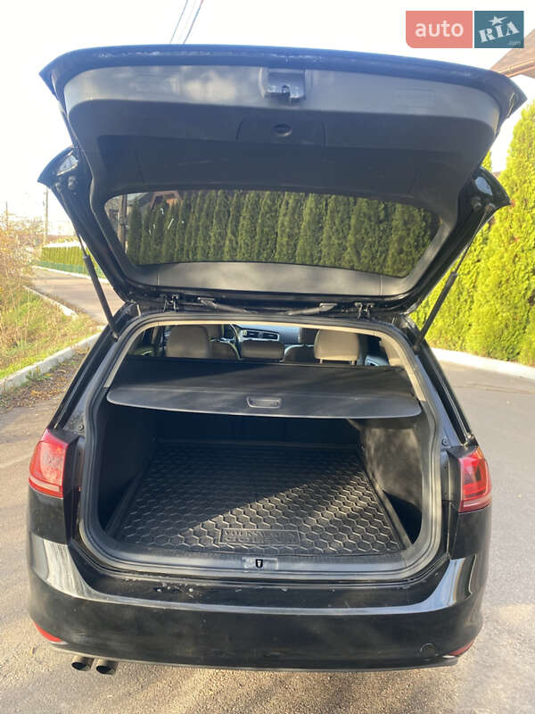 Универсал Volkswagen Golf 2015 в Киеве фото 25 Универсал Volkswagen Golf 2015 в Киеве