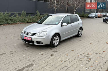 Хэтчбек Volkswagen Golf 2008 в Белой Церкви